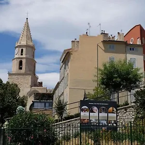 *** Lägenhetshotell Residhotel Vieux Port Frankrike