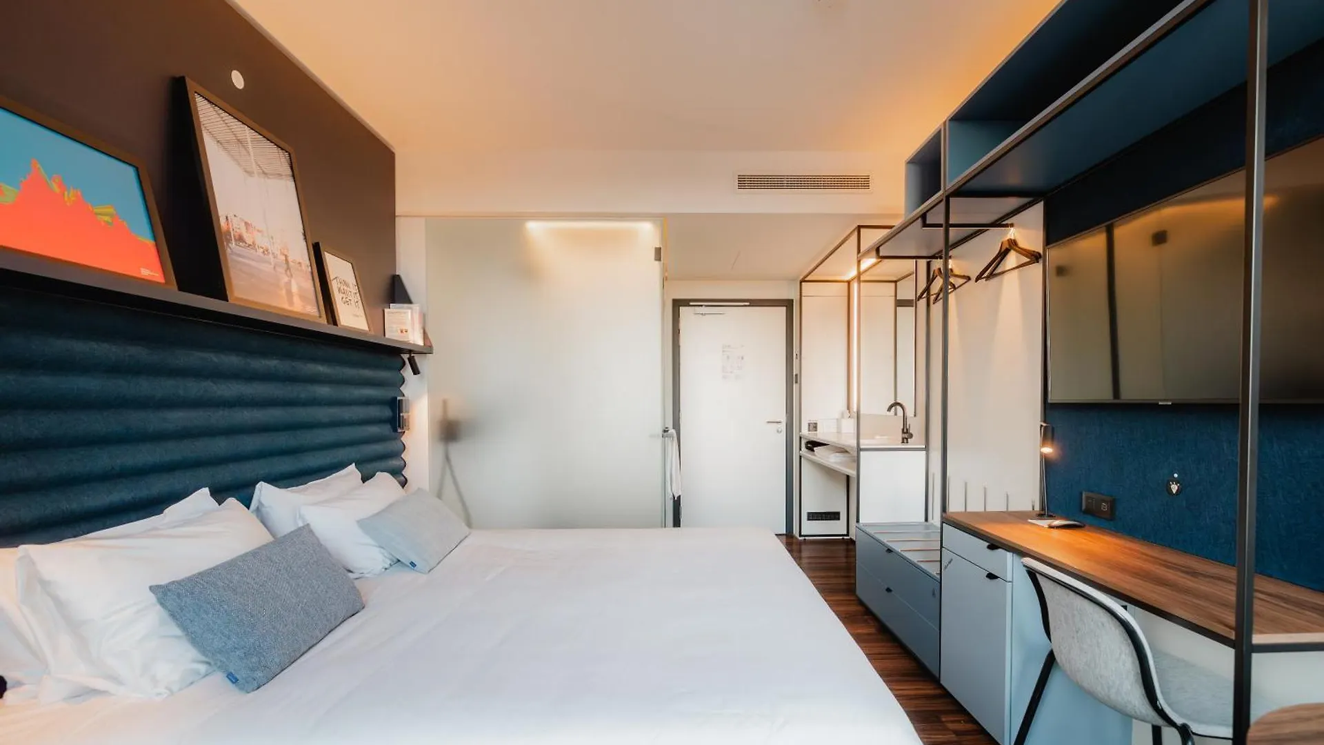 A-Stay Antwerpen Hotell